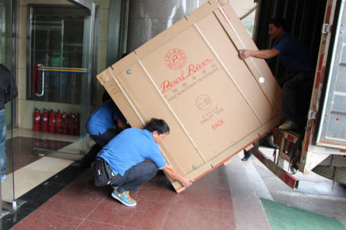 蓬莱钢琴贵重工艺品无忧运